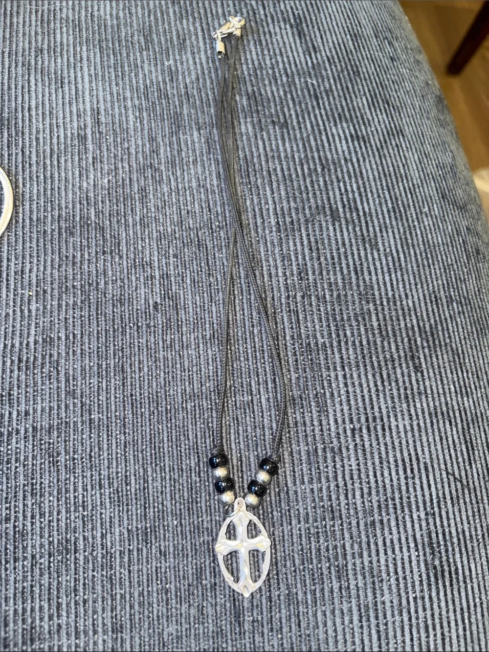 18-Siskiyou Silver Cross Pendant Necklace with Black Beads - Women Jewelry